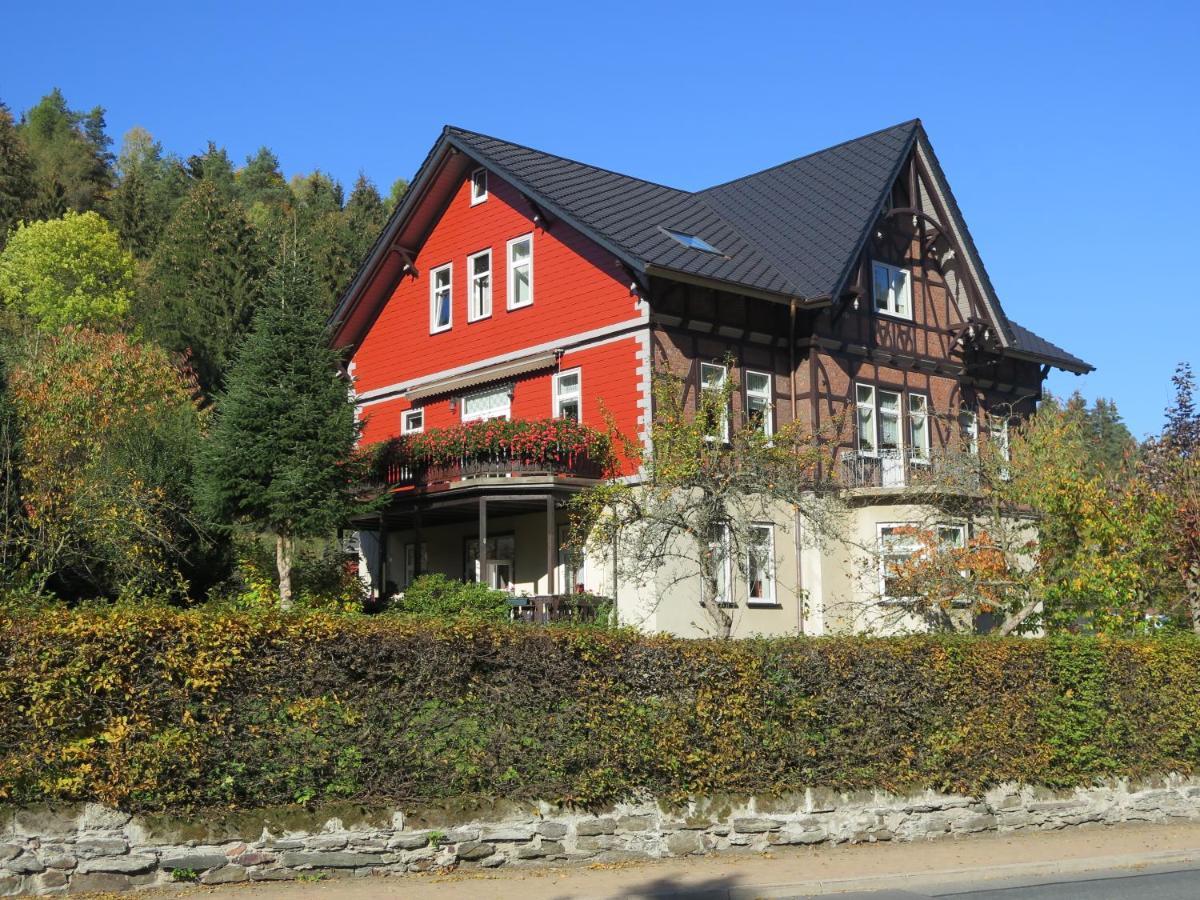 ホテル Haus Sonnenwalde - Familie Ruhe Rohrbach  エクステリア 写真